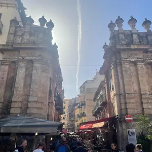 Appartamento Una Finestra Sul Capo, Palermo